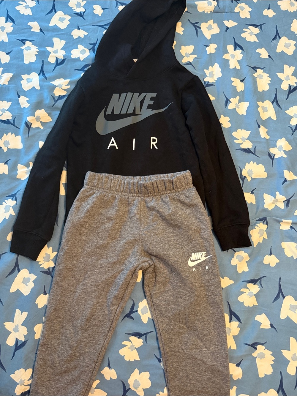 Nike Black Hoodie with Gray Sweatpants Kids Set